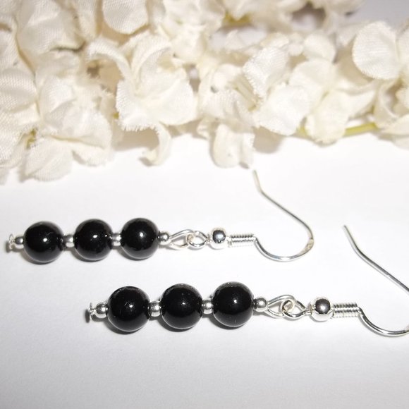 Basic Black Earrings Set Costume Jewelry NWT 5267 - Picture 4 of 8